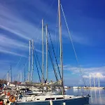 船屋 Sailing Yacht Armida Rhodes *